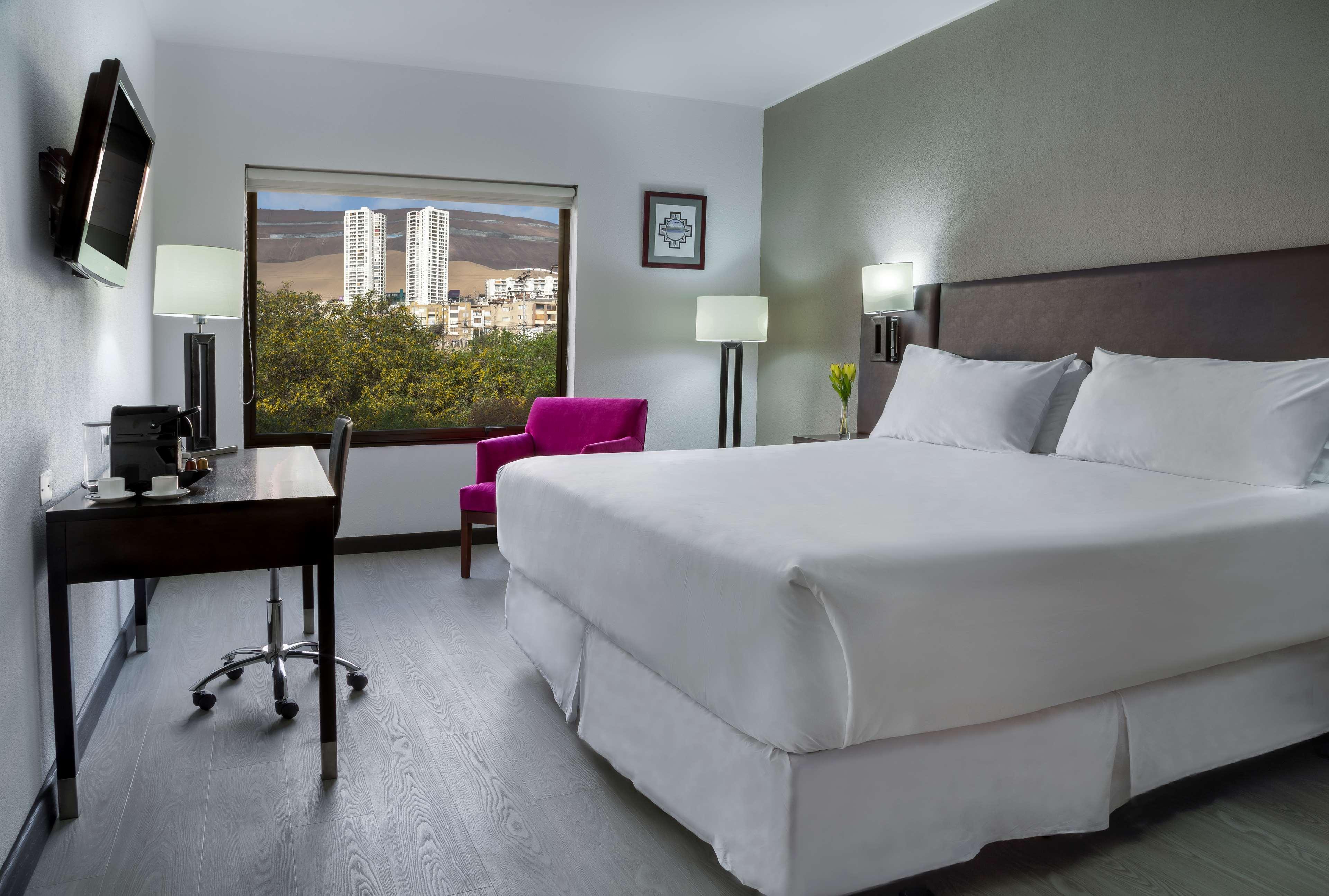 Nh Iquique Costa Hotel Buitenkant foto